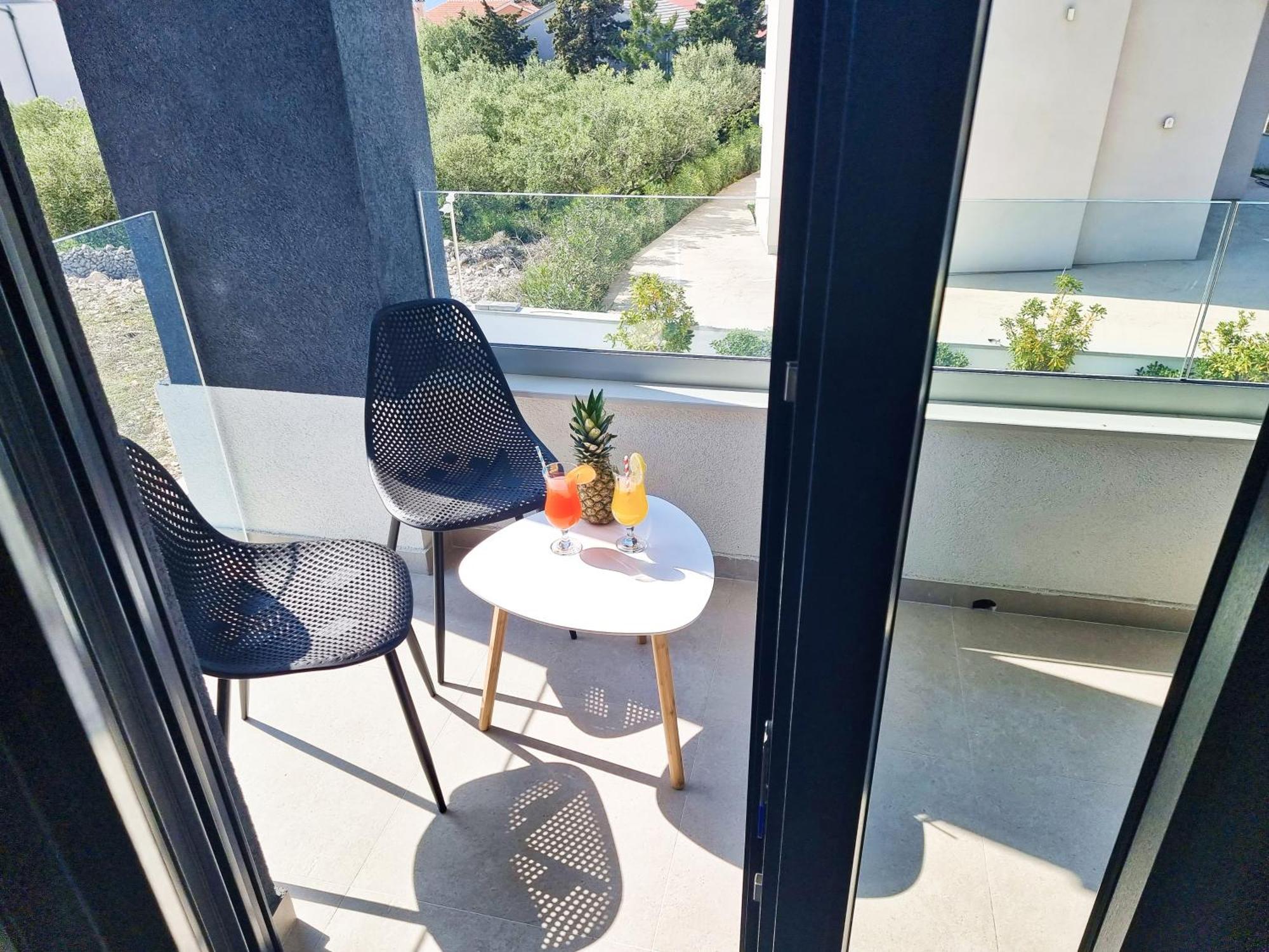 Villa Shark Deluxe Novalja Zimmer foto