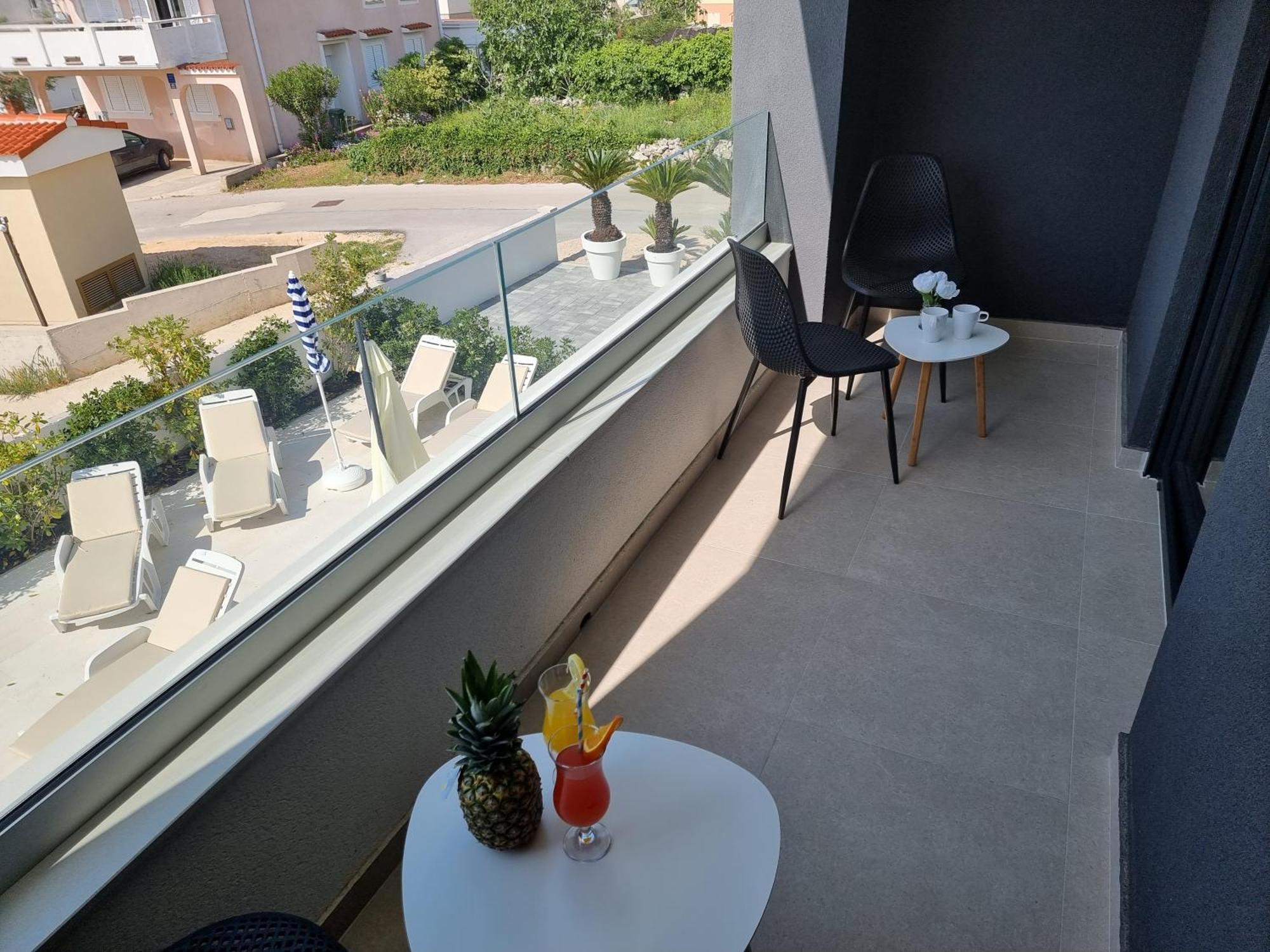 Villa Shark Deluxe Novalja Zimmer foto